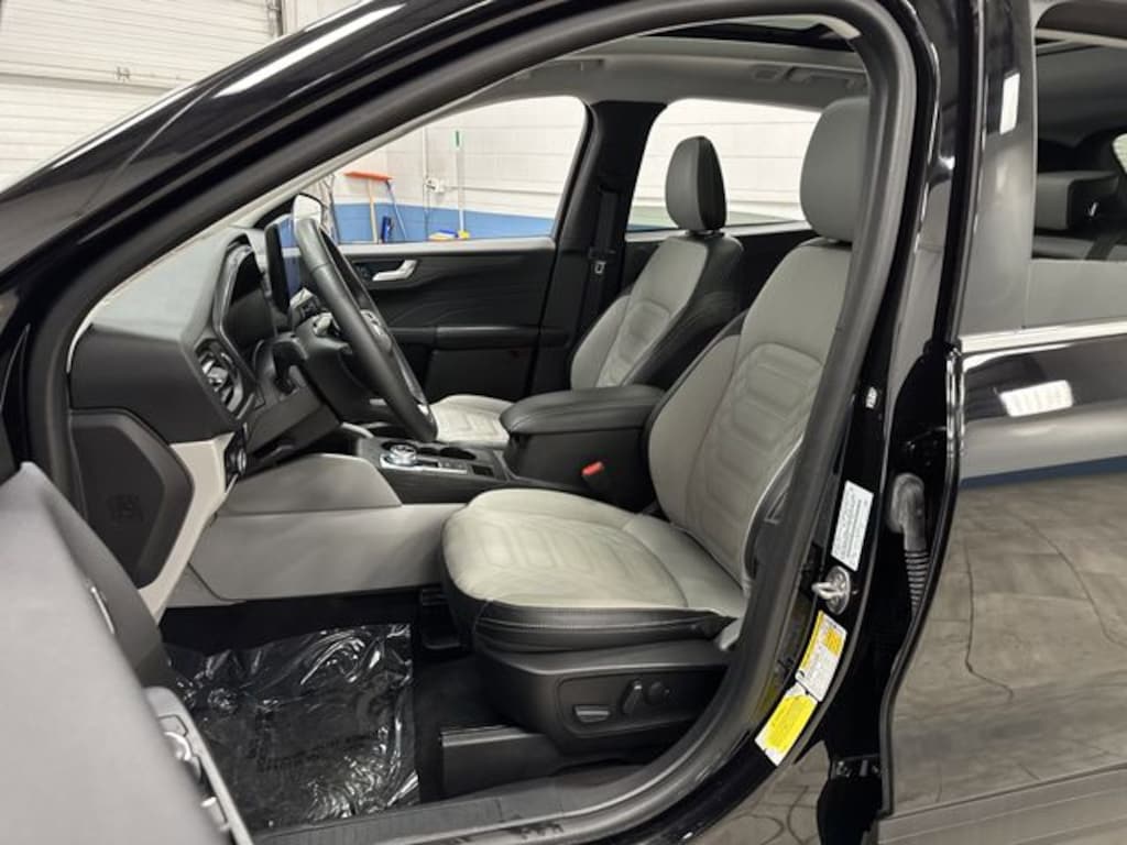 Used 2023 Ford Escape Plug-In Hybrid Base SUV