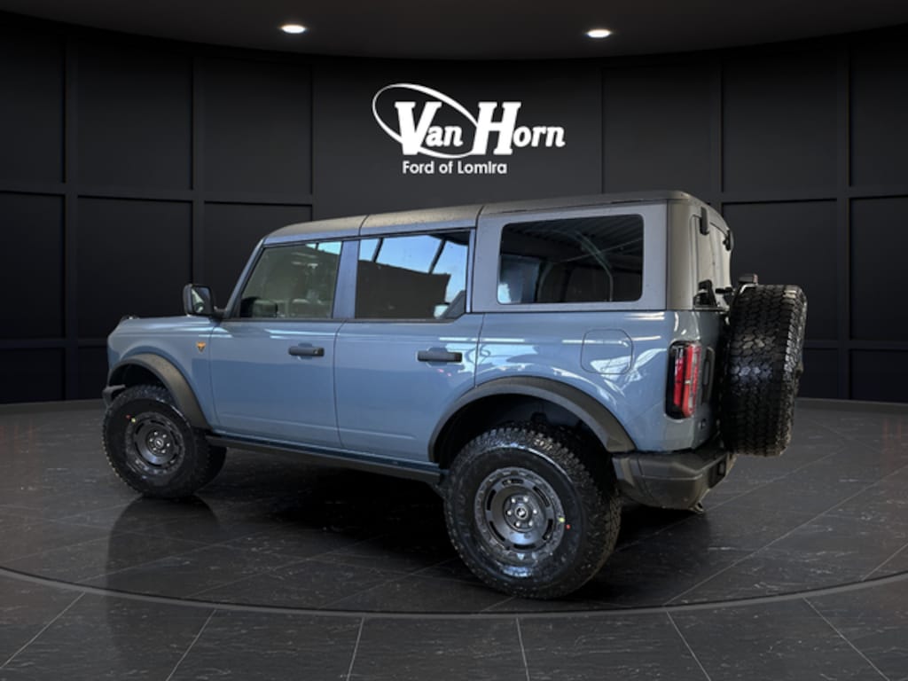 New 2025 Ford Bronco Badlands SUV