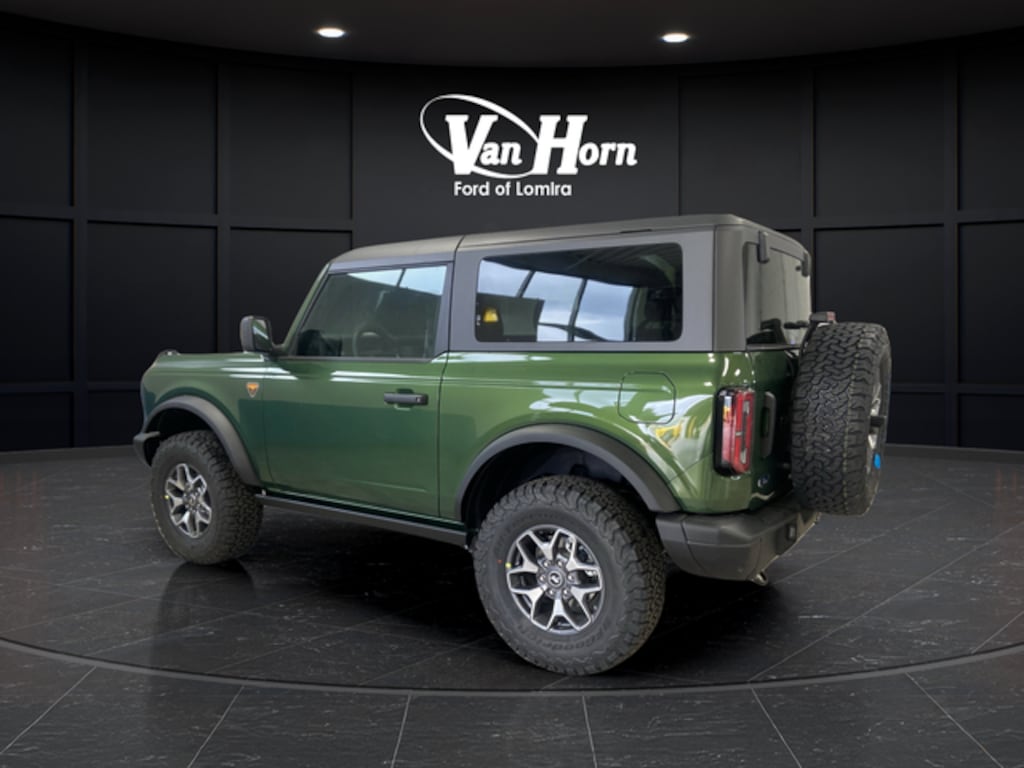 New 2025 Ford Bronco Badlands SUV