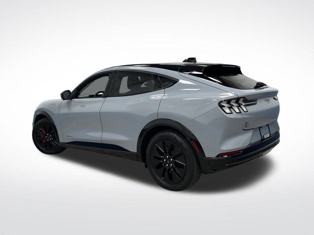 2025 Ford Mustang Mach-E Premium photo 3
