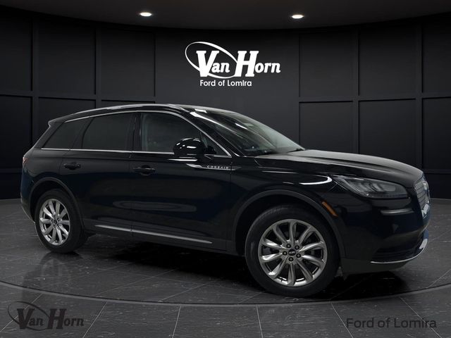 2022 Lincoln Corsair Base's photo