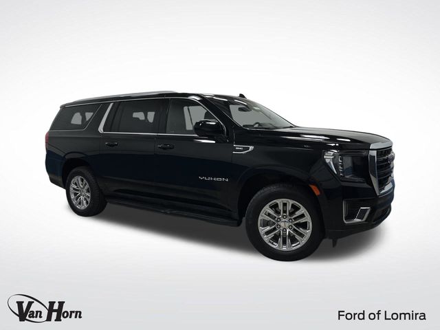 2024 GMC Yukon XL SLE's photo