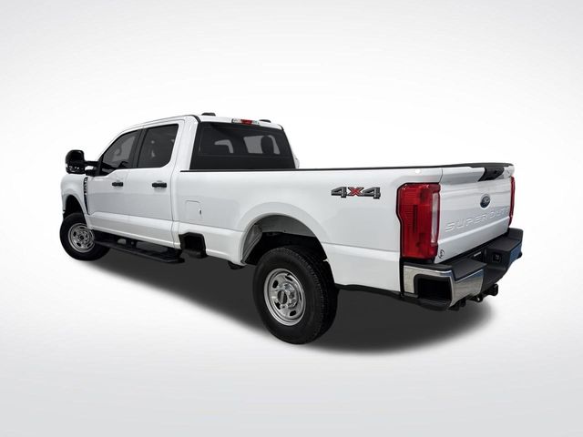 2024 Ford F-250 photo 2