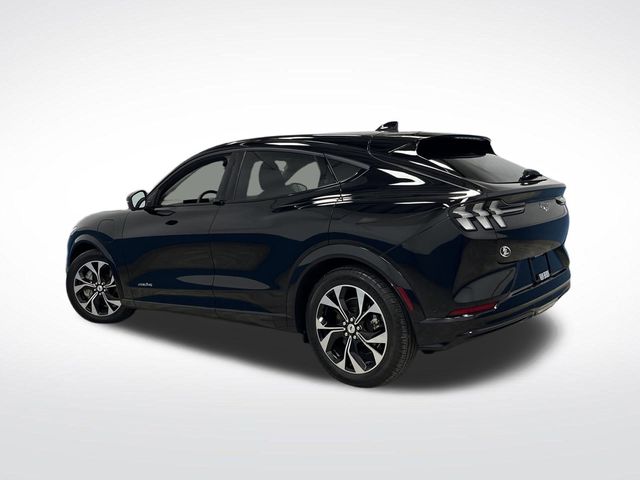 2023 Ford Mustang Mach-E Premium photo 3