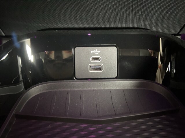 2025 Ford Mustang Mach-E Premium - Photo 23