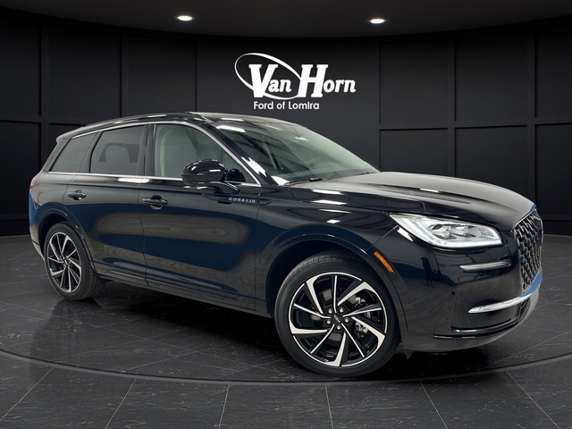 2025 Lincoln Corsair Grand Touring AWD's photo
