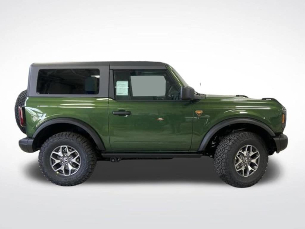 New 2025 Ford Bronco Badlands SUV