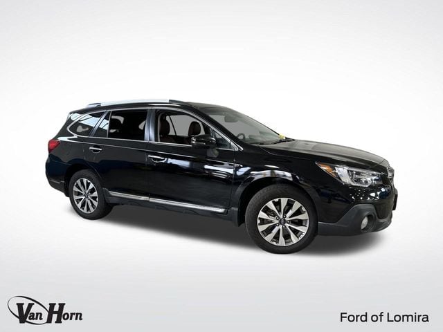 2018 Subaru Outback Touring