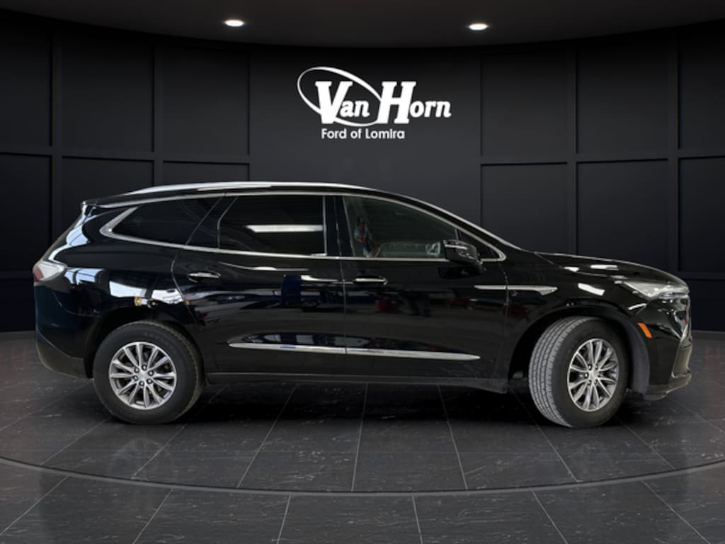Used 2022 Buick Enclave Essence SUV