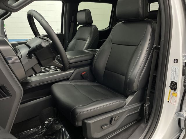 2024 Ford F-150 XLT photo 3