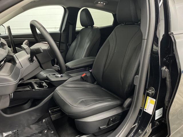 2023 Ford Mustang Mach-E Premium photo 4
