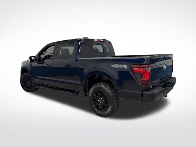 2025 Ford F-150 XLT photo 3