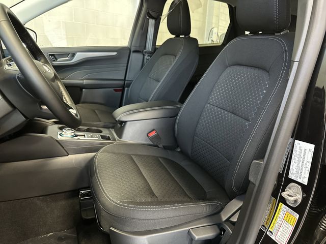 2026 Ford Escape Active photo 2