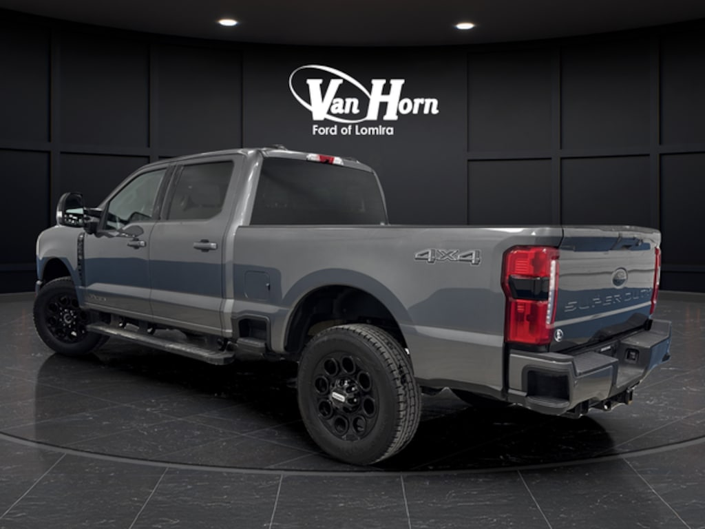 Used 2025 Ford F-250SD XLT Truck