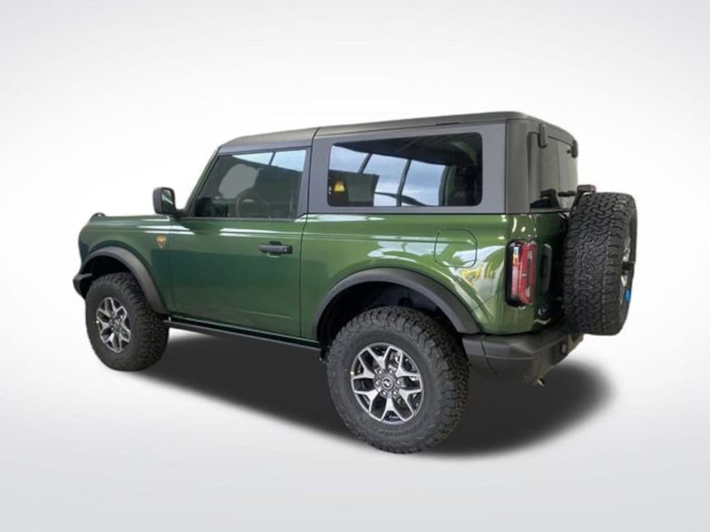 New 2025 Ford Bronco Badlands SUV