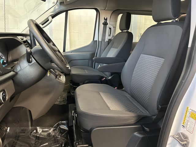 2023 Ford Transit photo 4
