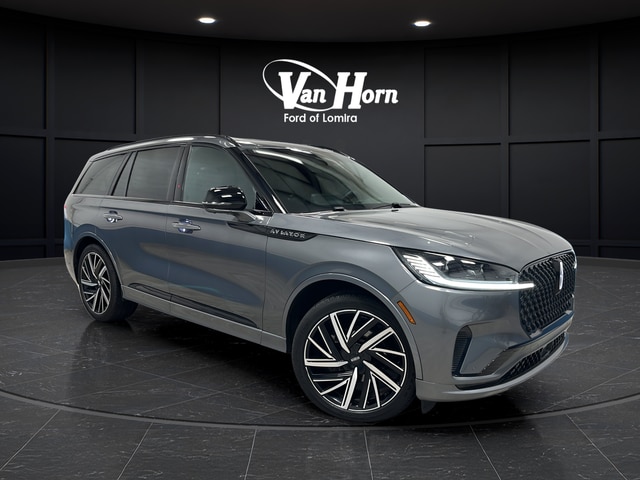 2025 Lincoln Aviator Black Label AWD's photo