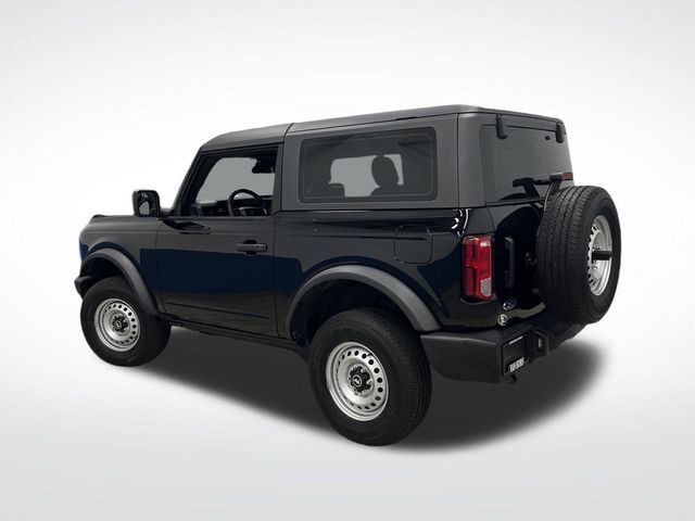2023 Ford Bronco Base photo 3