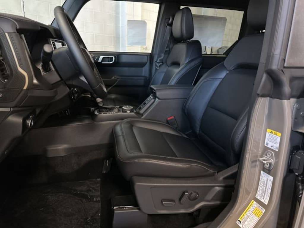 New 2025 Ford Bronco Badlands SUV