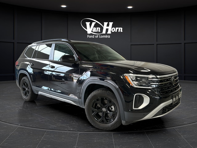 2024 Volkswagen Atlas 2.0T Atlas Peak Edt SE w/Tech 4MOTION's photo