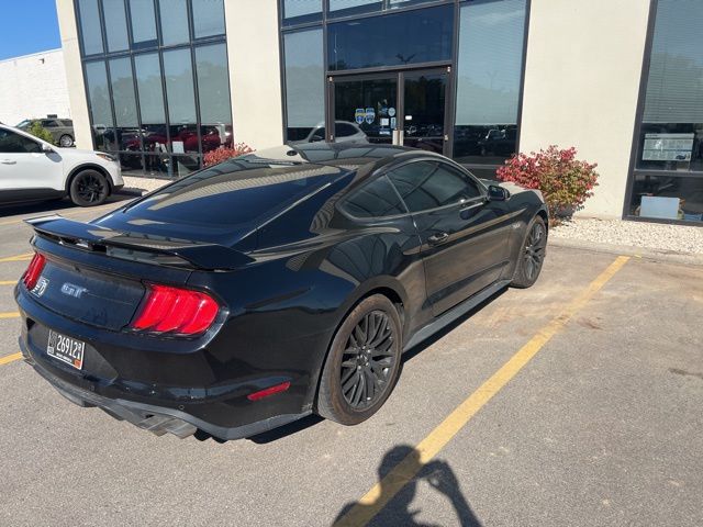 2019 Ford Mustang GT Premium photo 3