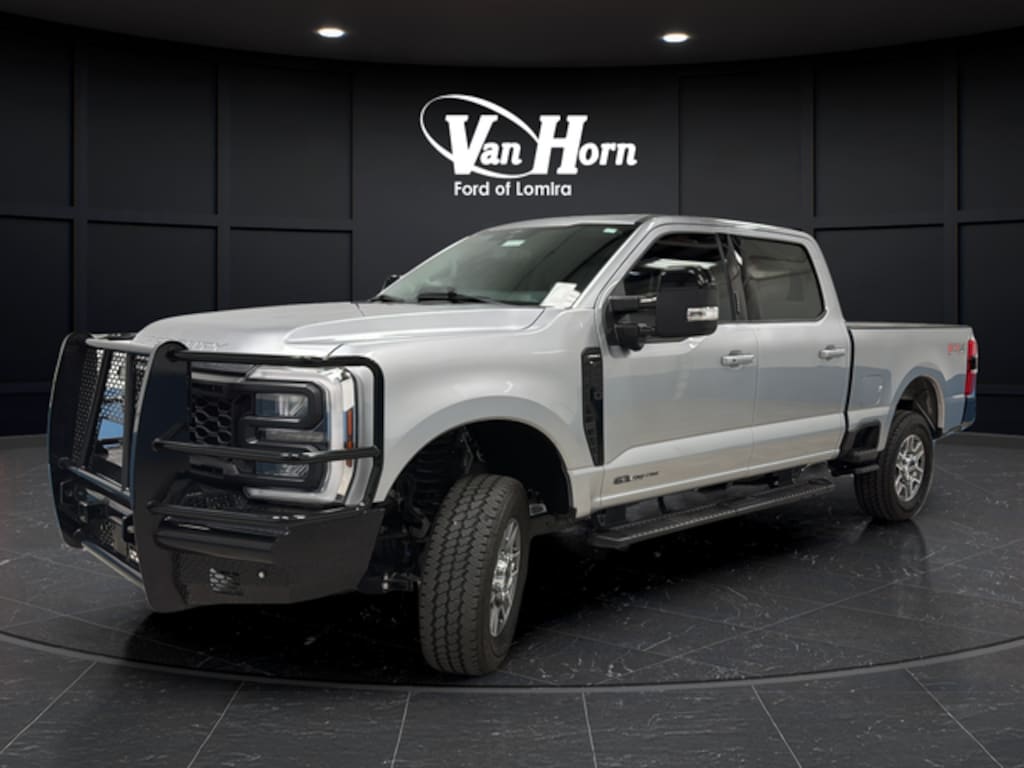 Used 2024 Ford F-250SD Lariat Truck