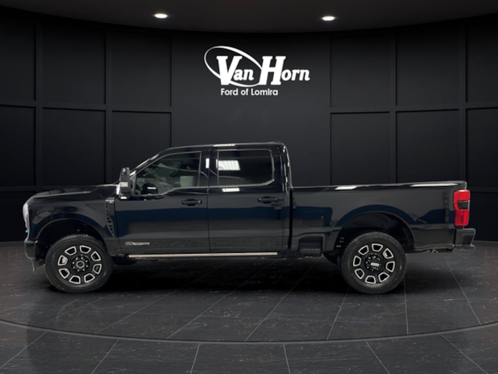 Used 2026 Ford F-250SD Platinum Truck