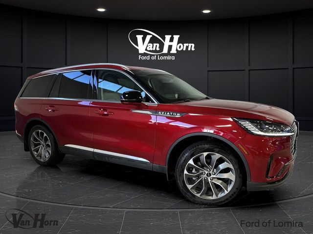 2025 Lincoln Aviator Reserve's photo