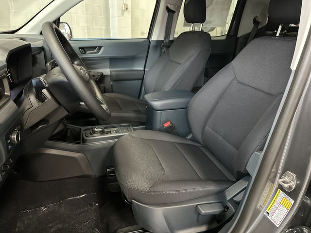 2025 Ford Maverick XL photo 4