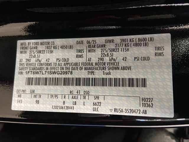 2025 Ford F-150 Lightning Platinum - Photo 43