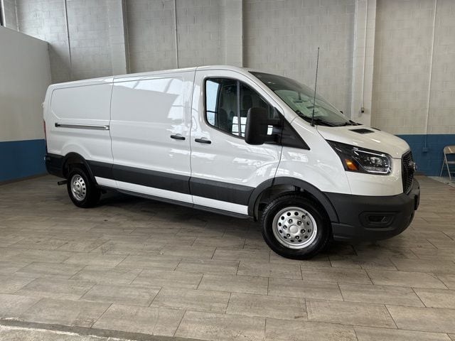2025 Ford Transit Van Base's photo