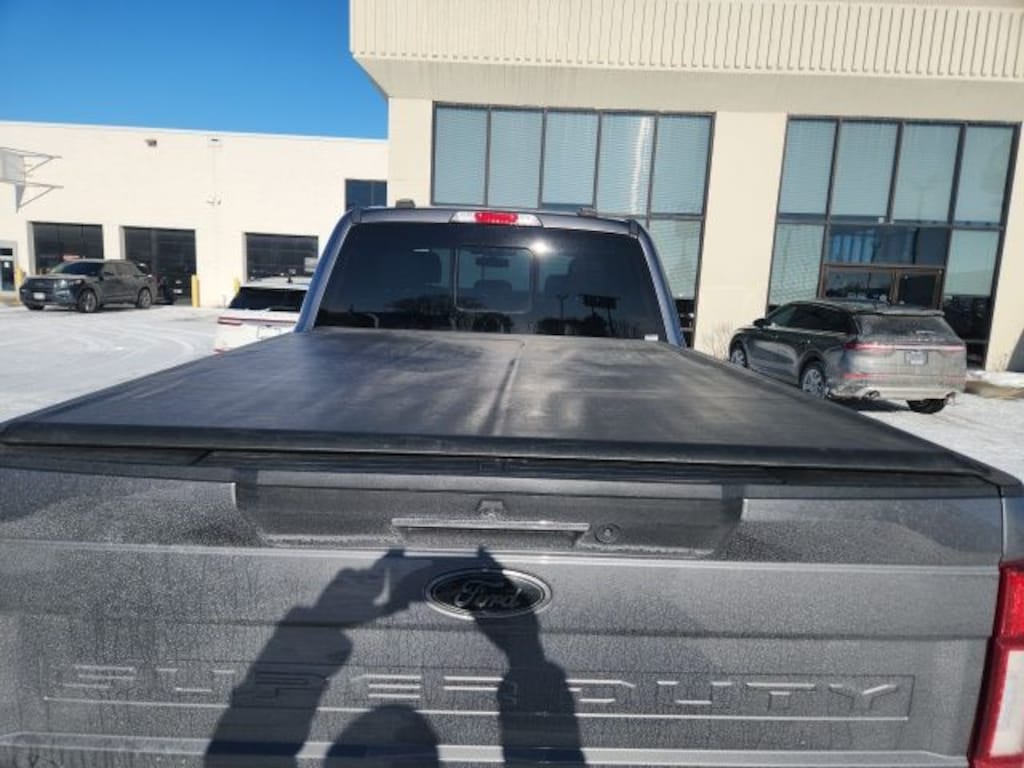 Used 2021 Ford F-250SD Lariat Truck