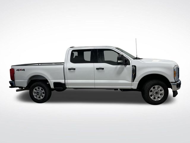 2023 Ford F-250 photo 2