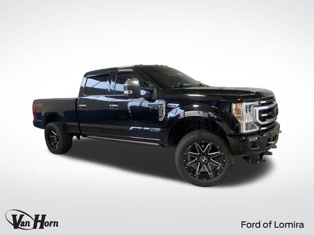 2020 Ford F-350 Super Duty Platinum's photo