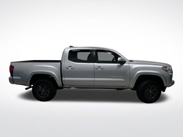2023 Toyota Tacoma SR5 photo 2