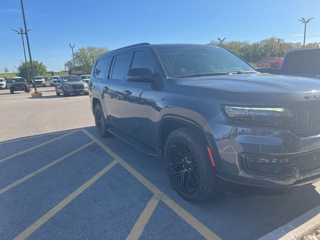 2023 Jeep Wagoneer L Series II Carbide's photo