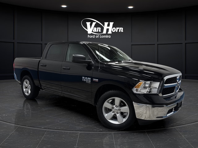 2022 RAM Ram 1500 Classic SLT