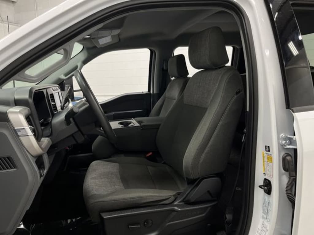 Used 2024 Ford F-250SD XLT Truck