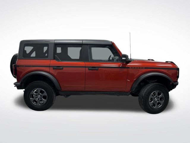 2023 Ford Bronco Wildtrak photo 2