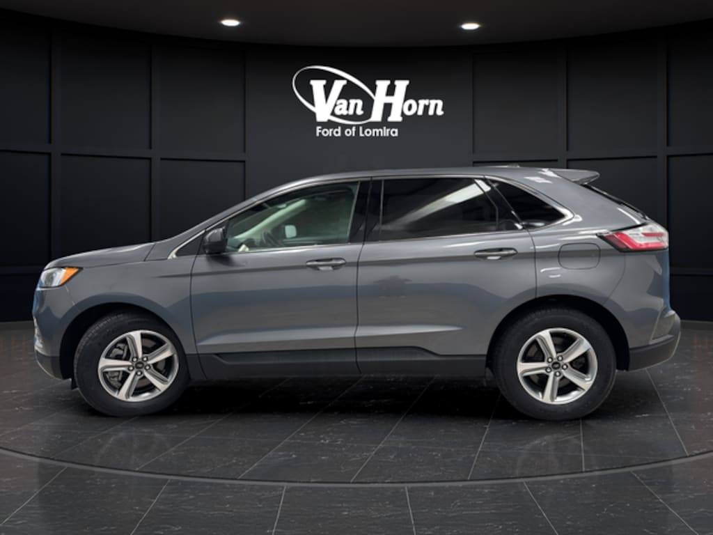 Used 2024 Ford Edge SEL SUV