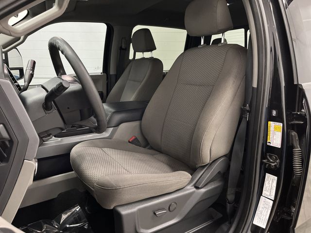 2022 Ford F-250 photo 4