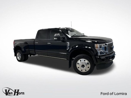 2022 Ford F-450SD Platinum Truck