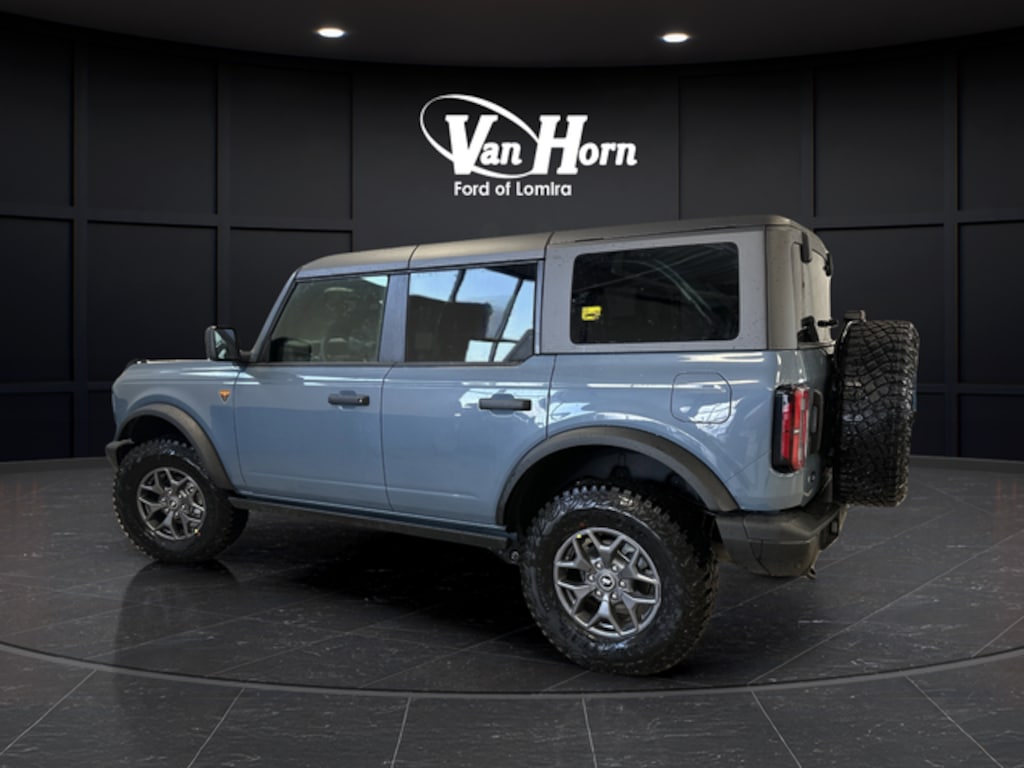 New 2025 Ford Bronco Badlands SUV