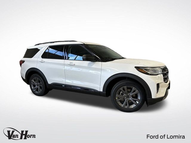 2026 Ford Explorer Active's photo
