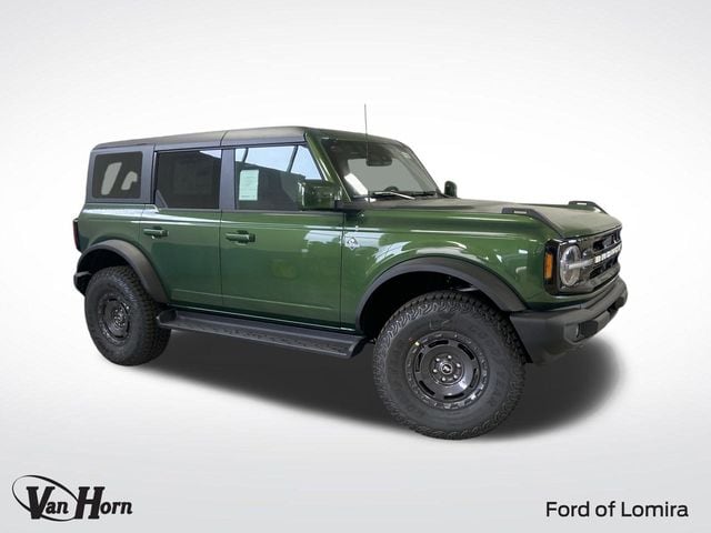 2025 Ford Bronco 4-Door Outer Banks's photo