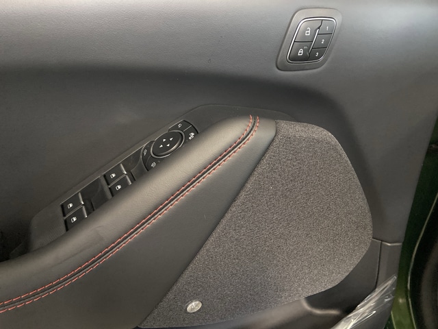 2025 Ford Mustang Mach-E Premium - Photo 29