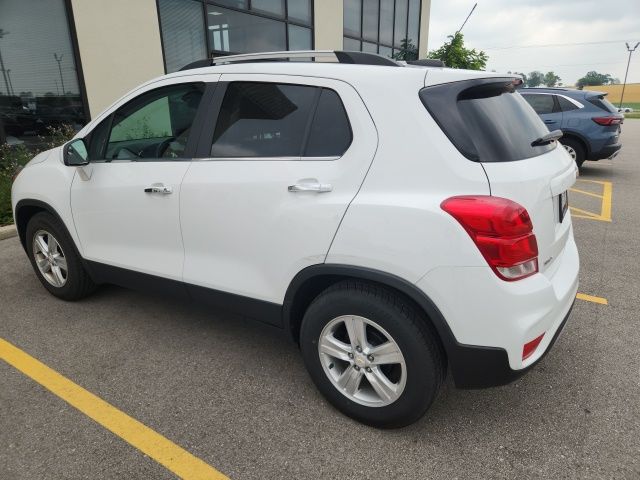 Used 2020 Chevrolet Trax LT with VIN KL7CJLSB5LB010622 for sale in Lomira, WI