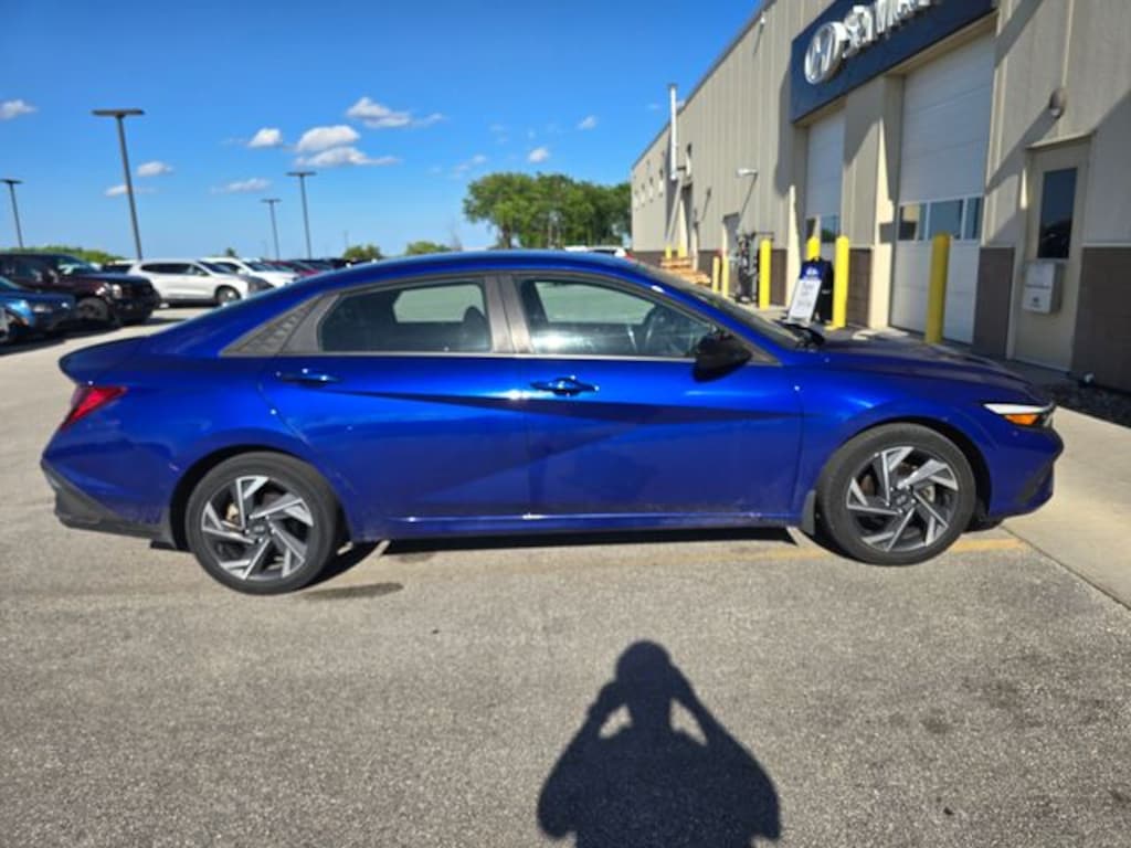 Certified 2025 Hyundai Elantra SEL Sport Sedan