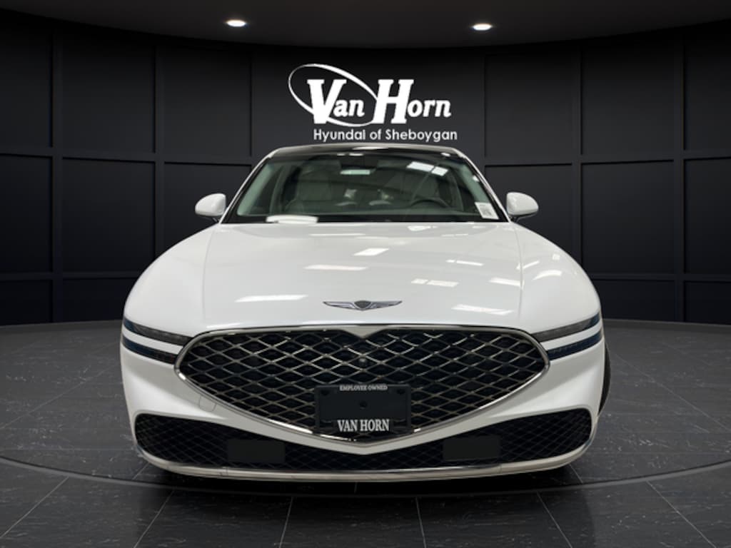 Used 2025 Genesis G90 3.5T e-SC Sedan