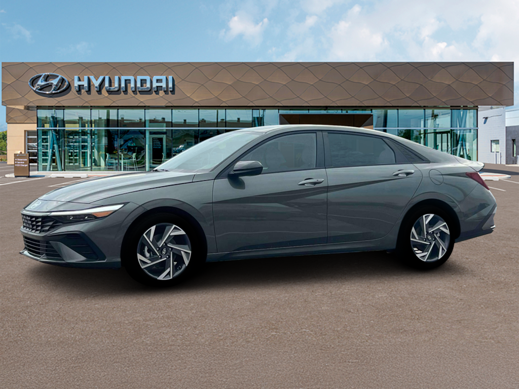 Used 2025 Hyundai Elantra SEL Sport Sedan